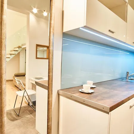 V27 | Hostaid Apartment *